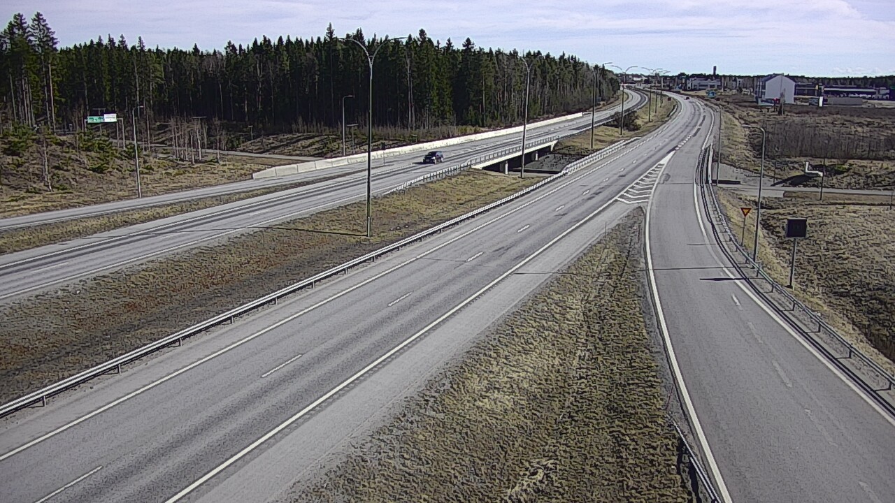 Weather Camera Image Väg 4 Kempele, Zatelliitti, Oulu, Pohjois-Pohjanmaa