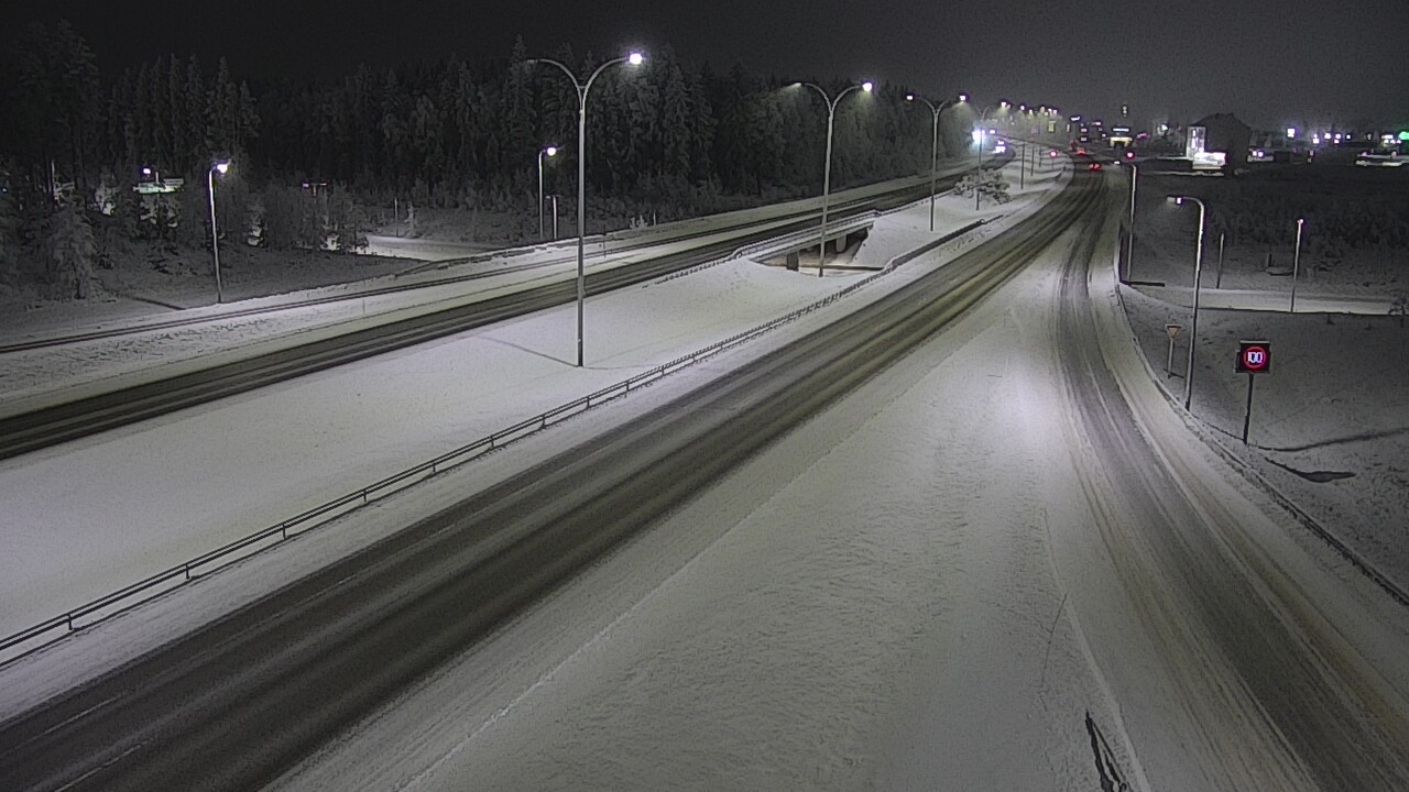 Weather Camera Image Väg 4 Kempele, Zatelliitti, Oulu, Pohjois-Pohjanmaa