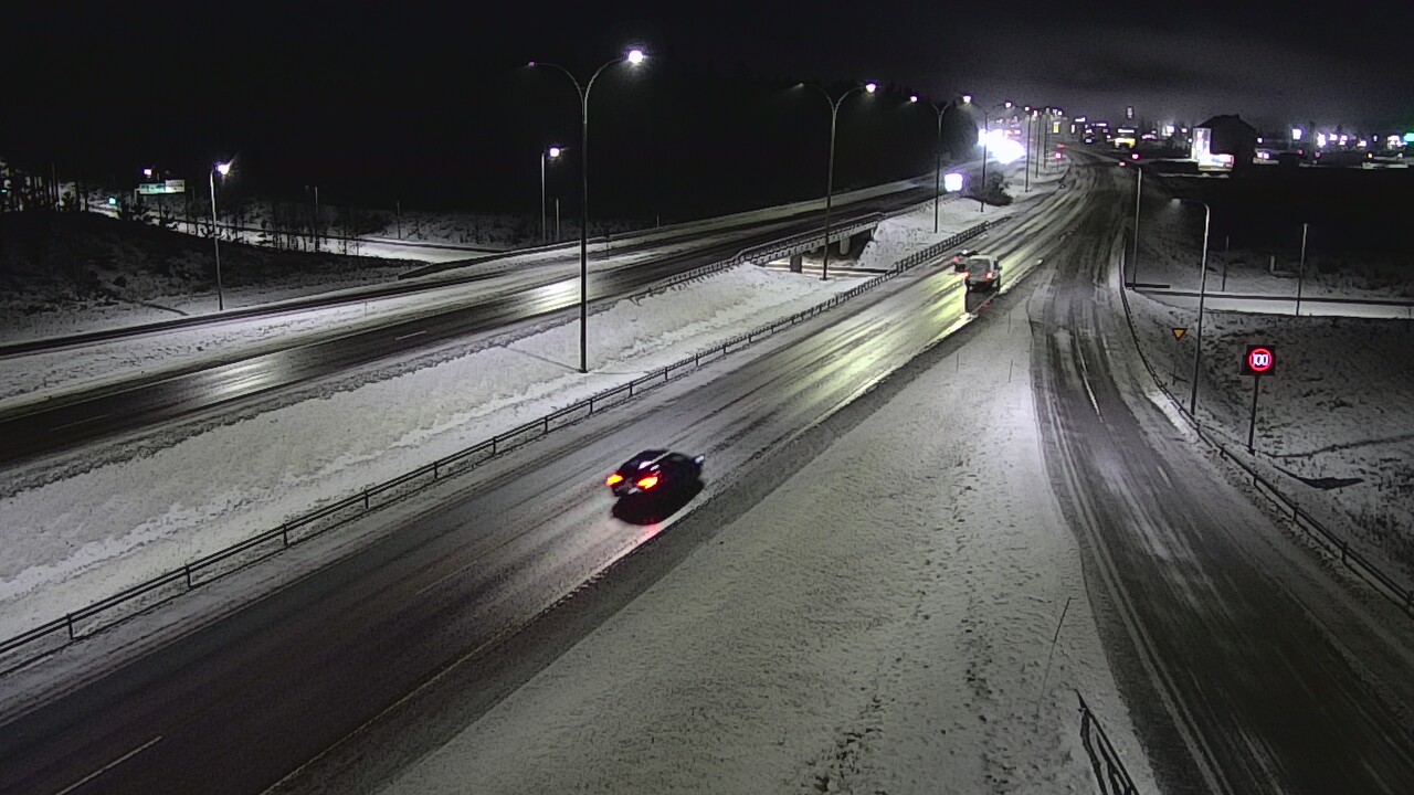 Kelikamerat Kuva Tie 4 Kempele, Zatelliitti, Oulu, Pohjois-Pohjanmaa