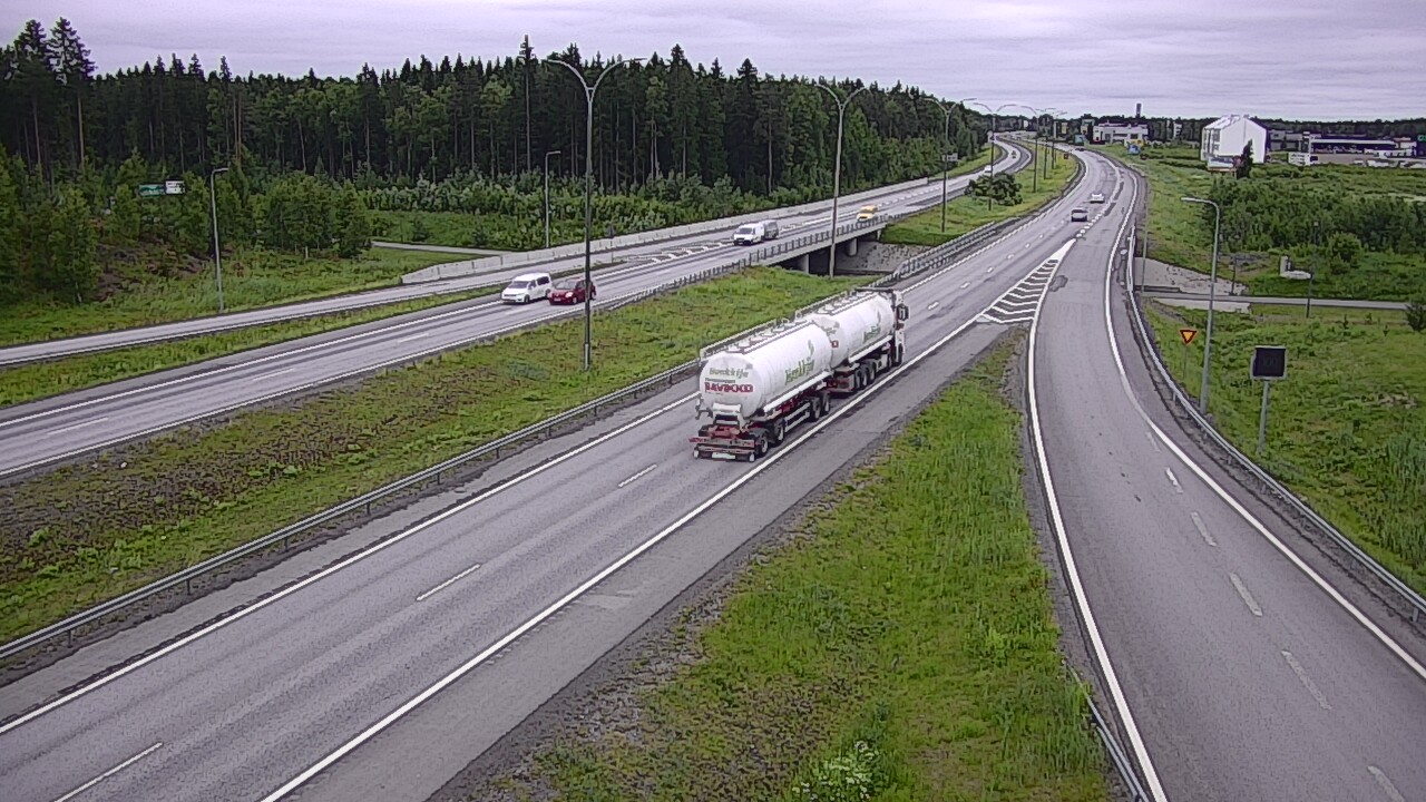 Weather Camera Image Väg 4 Kempele, Zatelliitti, Oulu, Pohjois-Pohjanmaa