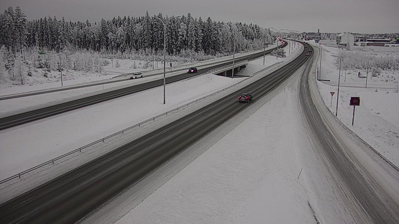 Weather Camera Image Väg 4 Kempele, Zatelliitti, Oulu, Pohjois-Pohjanmaa