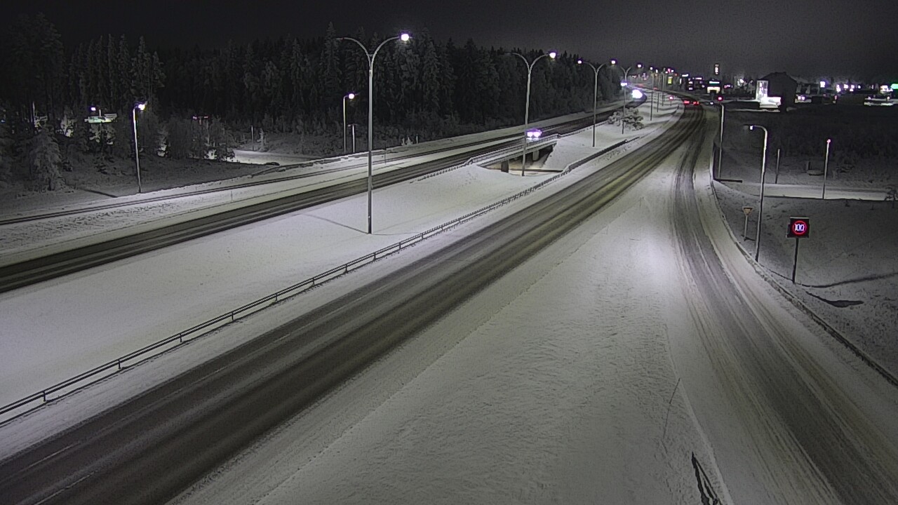 Weather Camera Image Väg 4 Kempele, Zatelliitti, Oulu, Pohjois-Pohjanmaa