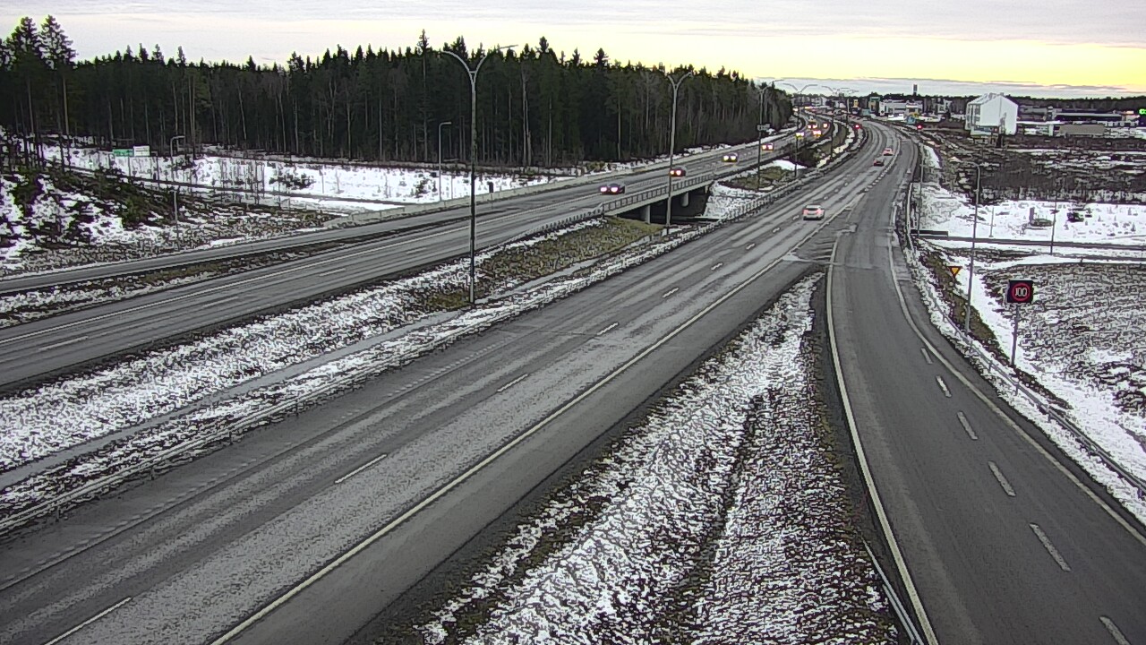 Kelikamerat Kuva Tie 4 Kempele, Zatelliitti, Oulu, Pohjois-Pohjanmaa
