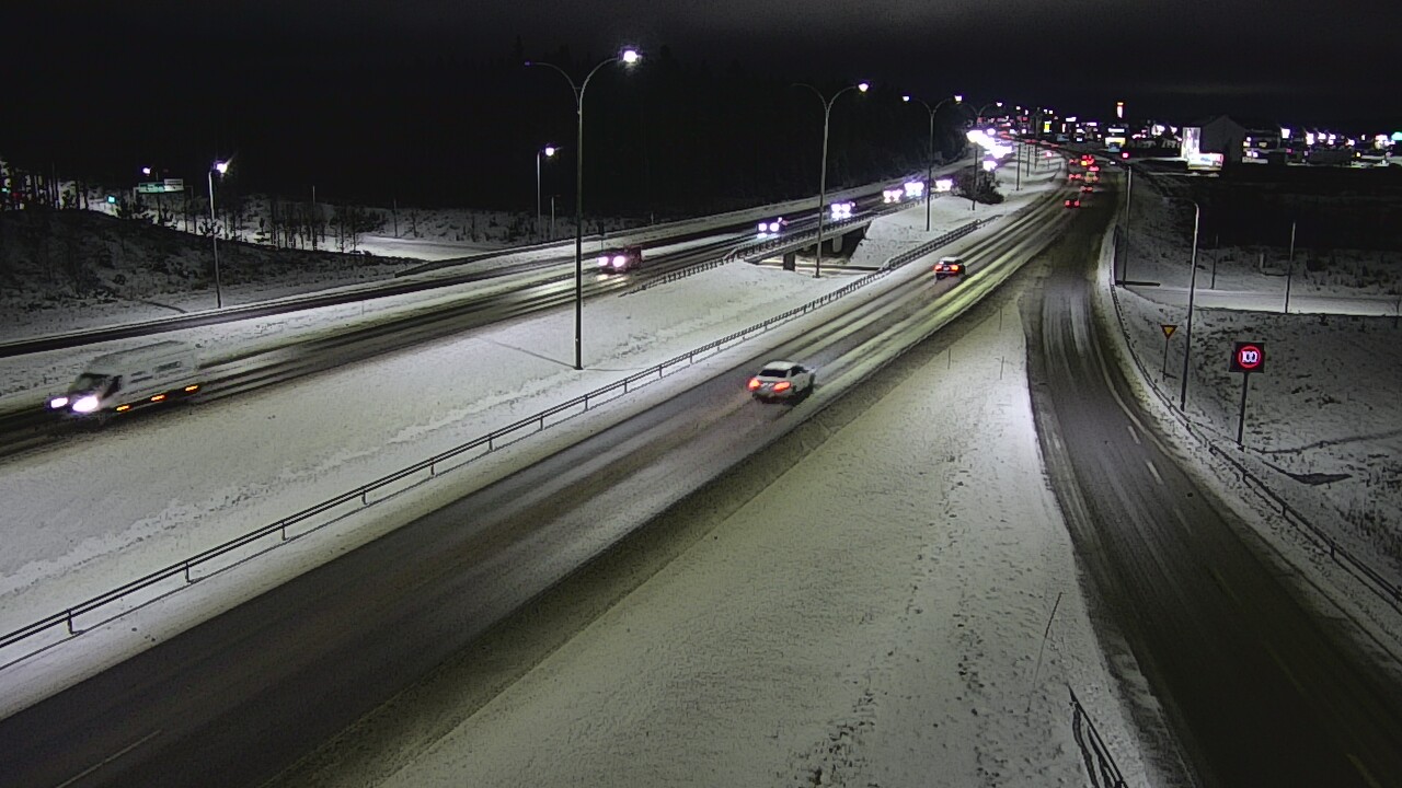 Kelikamerat Kuva Tie 4 Kempele, Zatelliitti, Oulu, Pohjois-Pohjanmaa