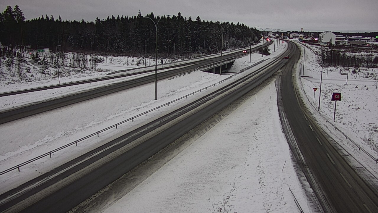 Kelikamerat Kuva Tie 4 Kempele, Zatelliitti, Oulu, Pohjois-Pohjanmaa