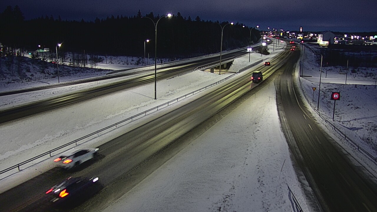 Kelikamerat Kuva Tie 4 Kempele, Zatelliitti, Oulu, Pohjois-Pohjanmaa