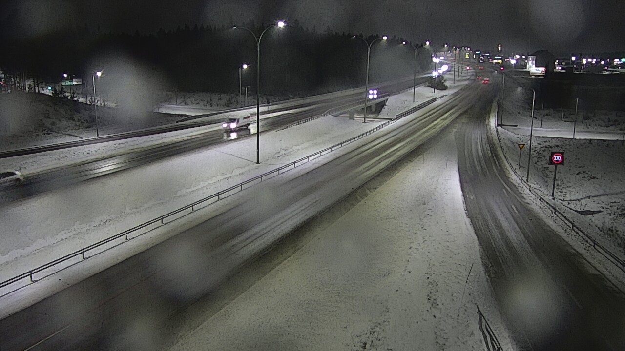 Kelikamerat Kuva Tie 4 Kempele, Zatelliitti, Oulu, Pohjois-Pohjanmaa