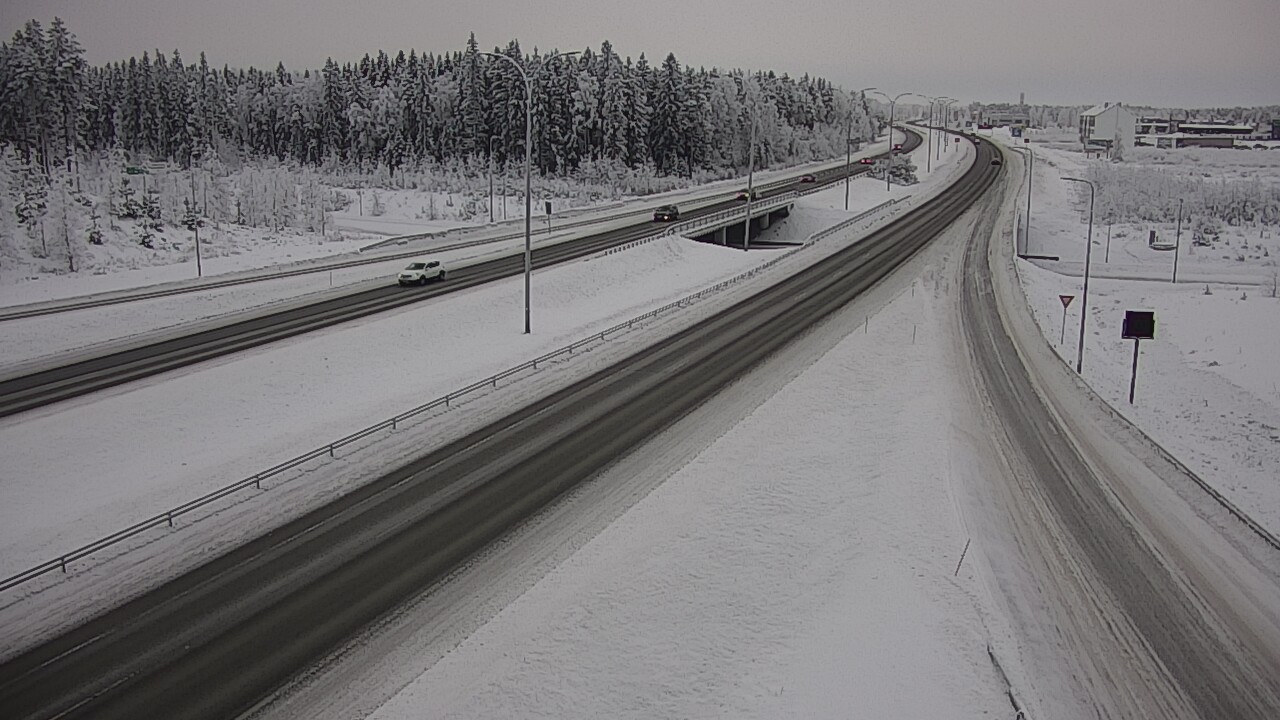 Weather Camera Image Väg 4 Kempele, Zatelliitti, Oulu, Pohjois-Pohjanmaa