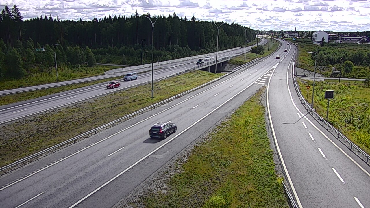 Kelikamerat Kuva Tie 4 Kempele, Zatelliitti, Oulu, Pohjois-Pohjanmaa
