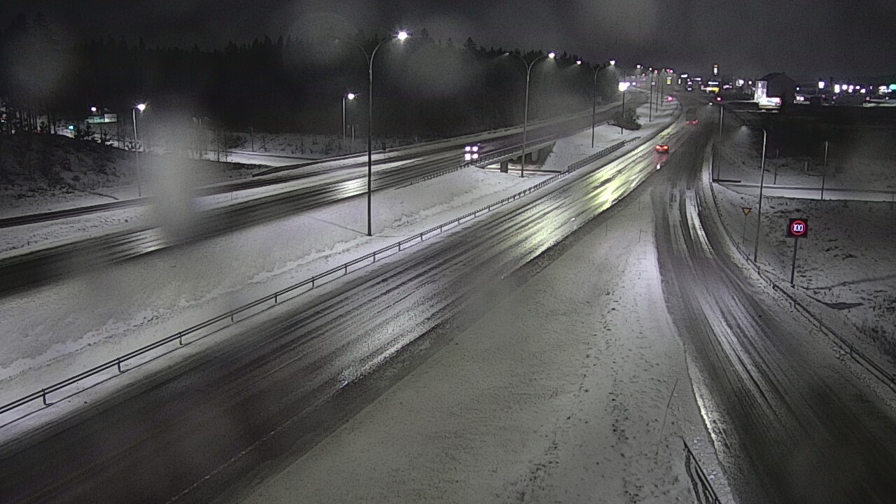 Kelikamerat Kuva Tie 4 Kempele, Zatelliitti, Oulu, Pohjois-Pohjanmaa