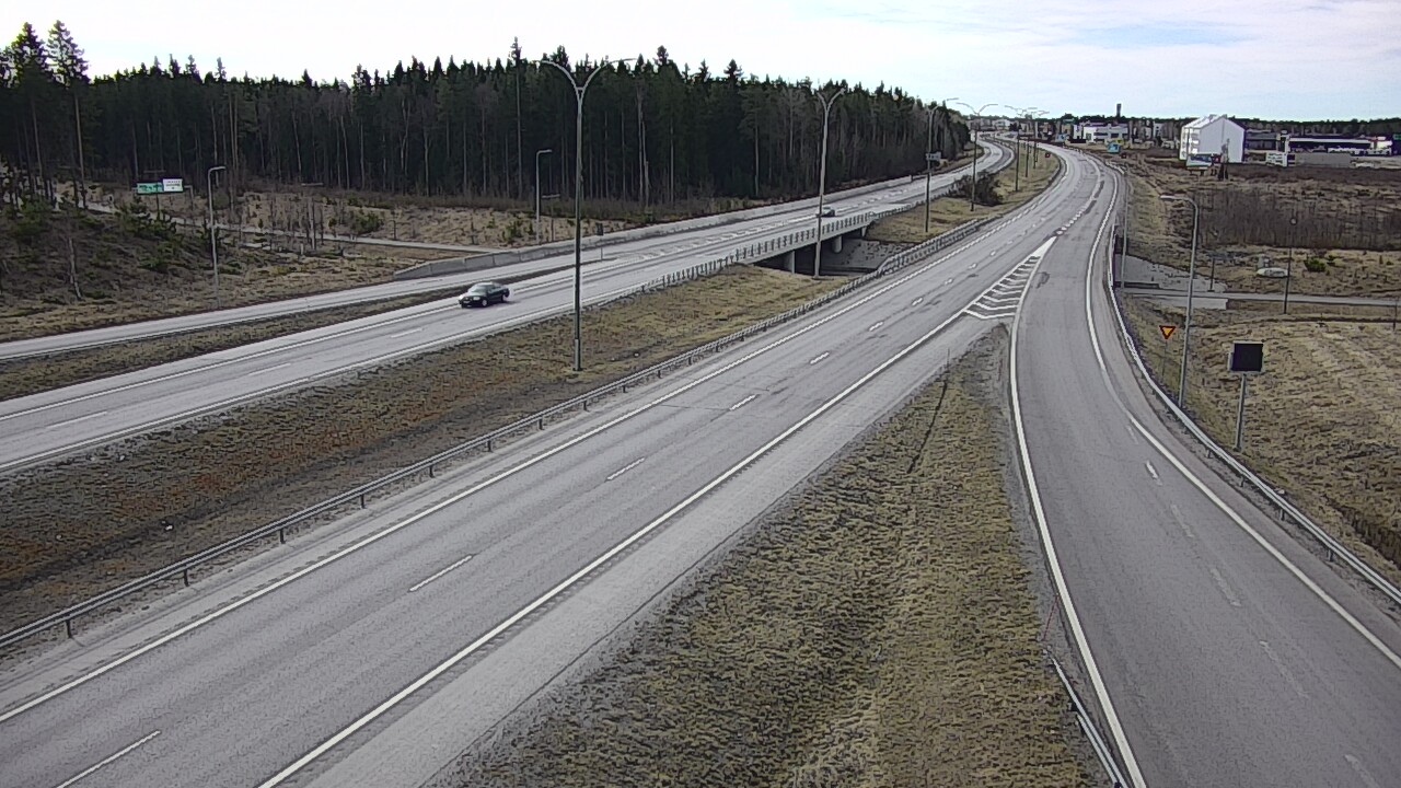 Weather Camera Image Väg 4 Kempele, Zatelliitti, Oulu, Pohjois-Pohjanmaa