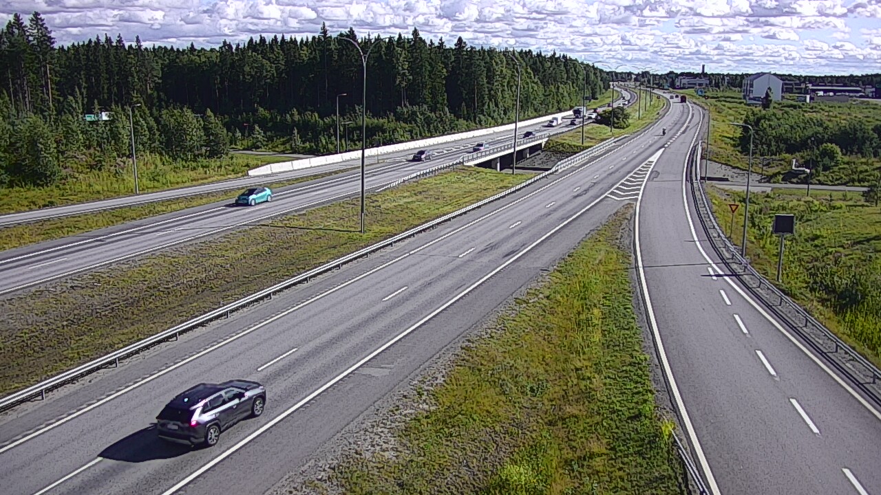 Kelikamerat Kuva Tie 4 Kempele, Zatelliitti, Oulu, Pohjois-Pohjanmaa