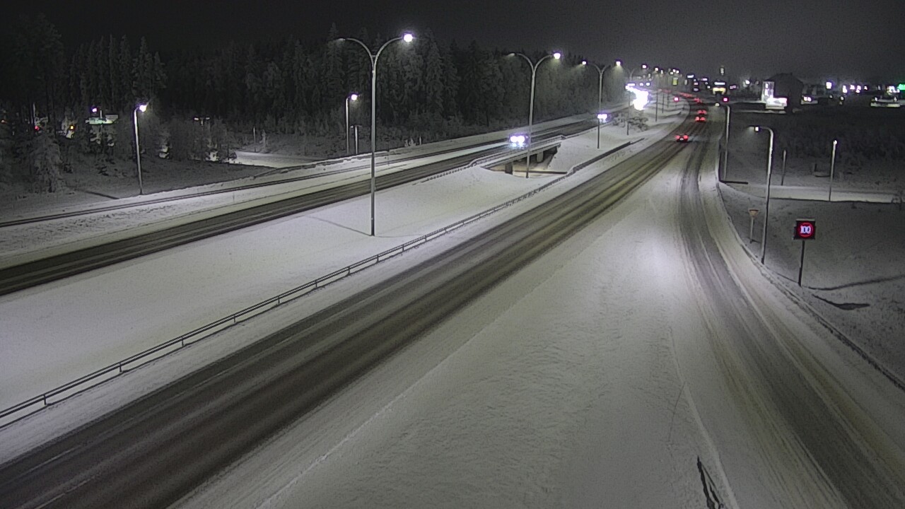 Weather Camera Image Väg 4 Kempele, Zatelliitti, Oulu, Pohjois-Pohjanmaa