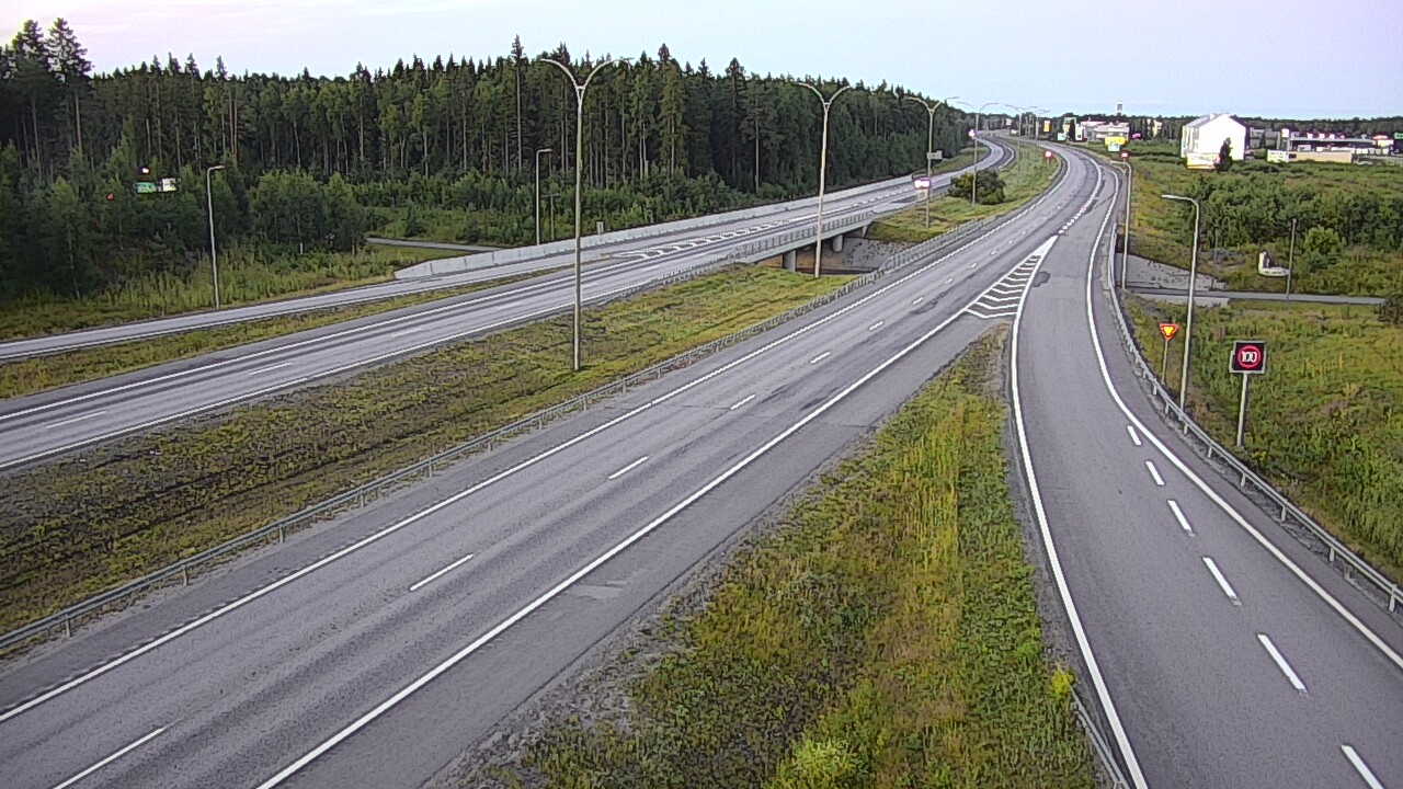 Kelikamerat Kuva Tie 4 Kempele, Zatelliitti, Oulu, Pohjois-Pohjanmaa