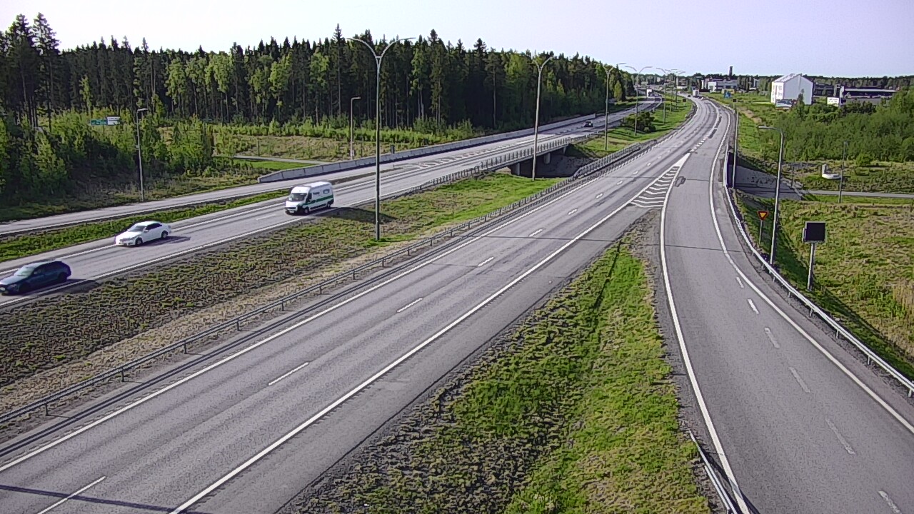 Kelikamerat Kuva Tie 4 Kempele, Zatelliitti, Oulu, Pohjois-Pohjanmaa