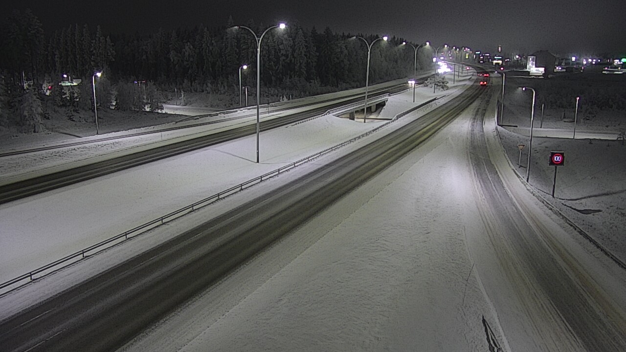 Weather Camera Image Väg 4 Kempele, Zatelliitti, Oulu, Pohjois-Pohjanmaa