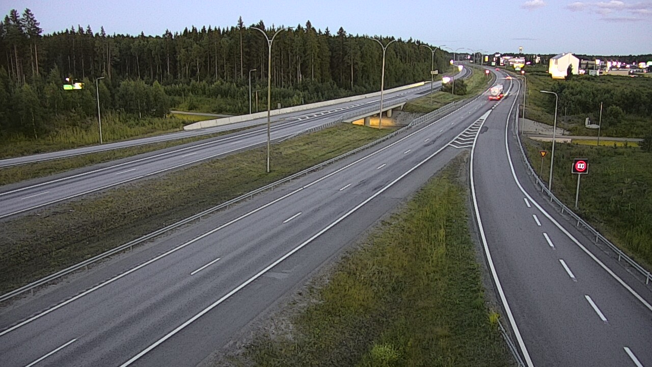 Kelikamerat Kuva Tie 4 Kempele, Zatelliitti, Oulu, Pohjois-Pohjanmaa