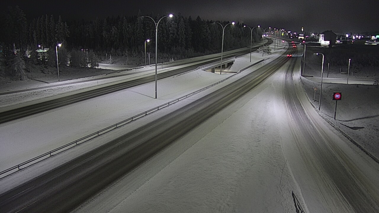 Weather Camera Image Väg 4 Kempele, Zatelliitti, Oulu, Pohjois-Pohjanmaa