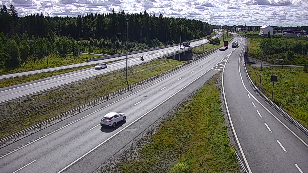 Kelikamerat Kuva Tie 4 Kempele, Zatelliitti, Oulu, Pohjois-Pohjanmaa