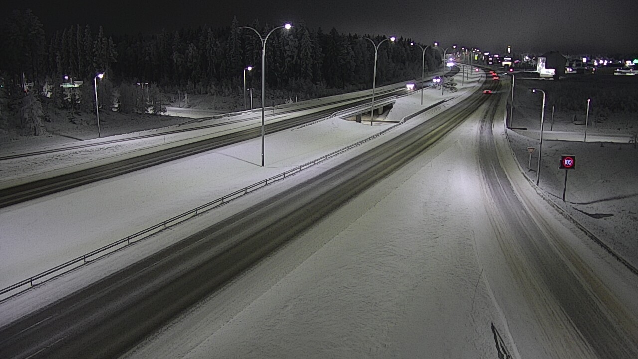 Weather Camera Image Väg 4 Kempele, Zatelliitti, Oulu, Pohjois-Pohjanmaa