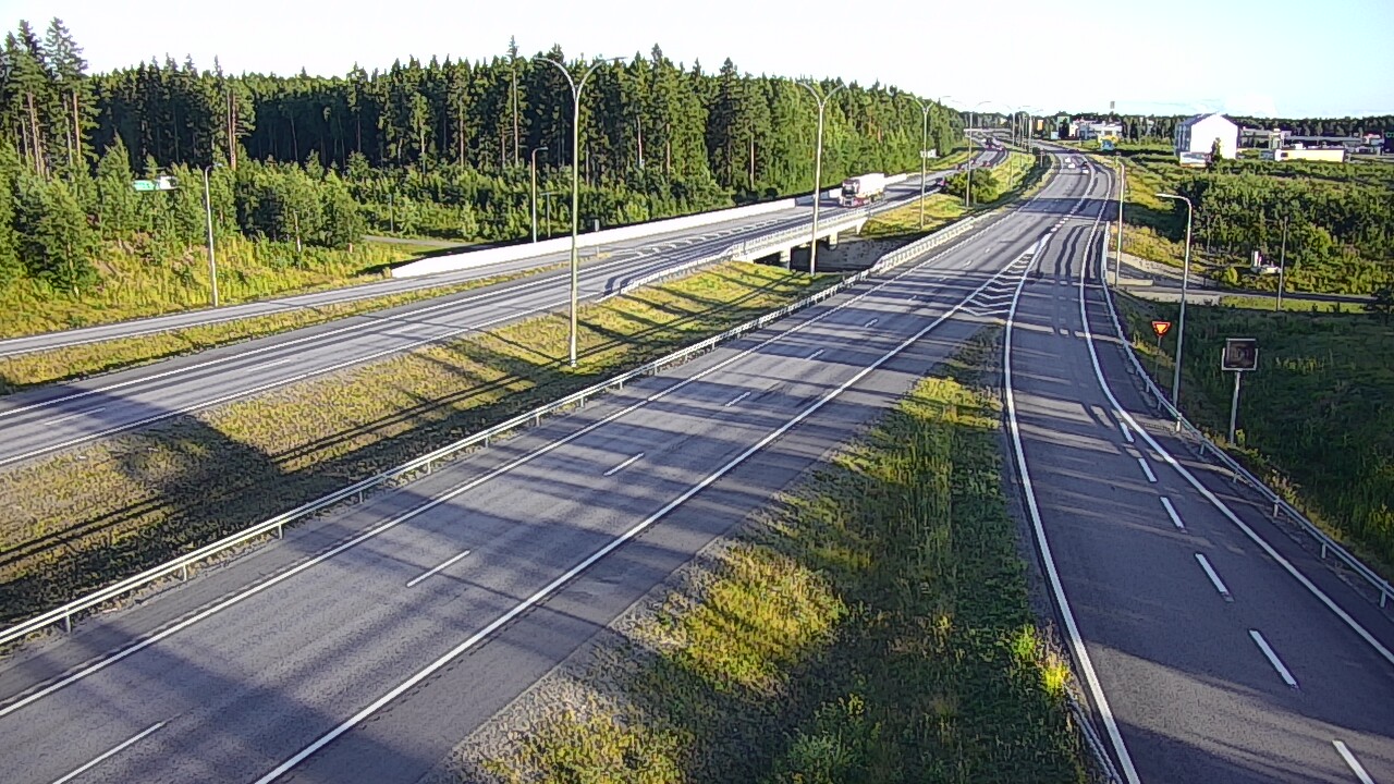 Kelikamerat Kuva Tie 4 Kempele, Zatelliitti, Oulu, Pohjois-Pohjanmaa
