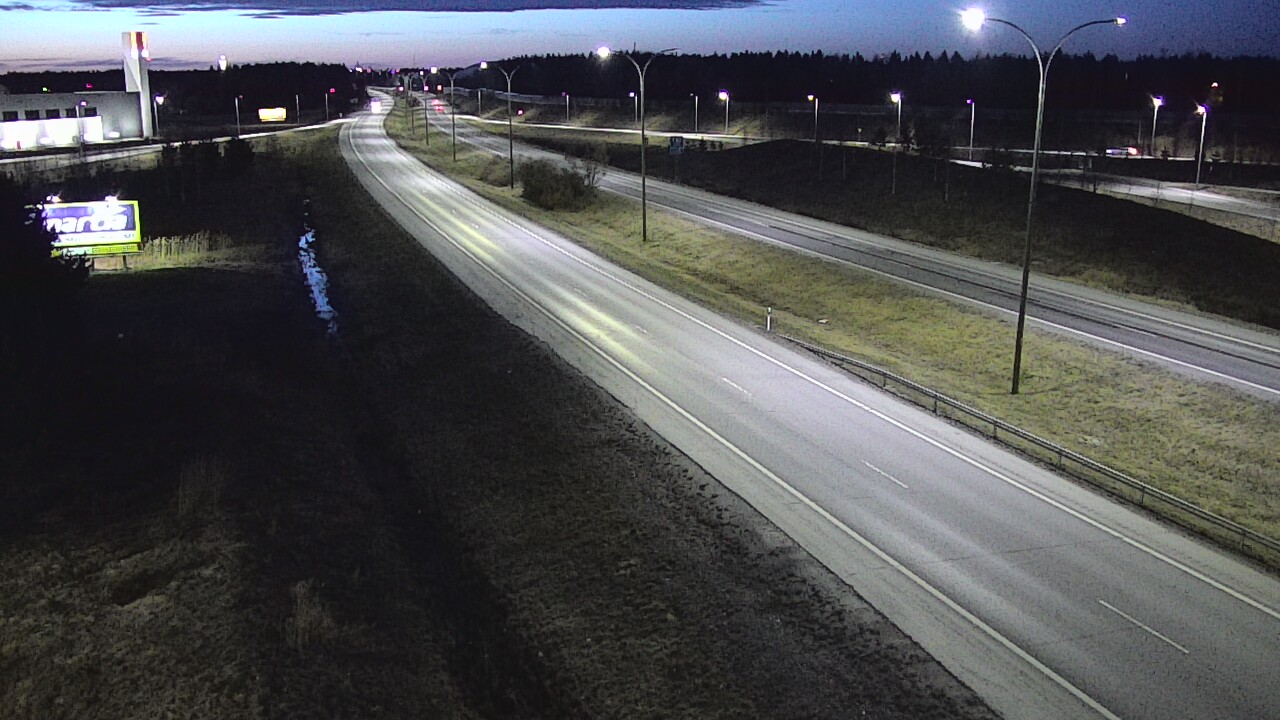Weather Camera Image Väg 4 Kempele, Zatelliitti, Oulu, Pohjois-Pohjanmaa