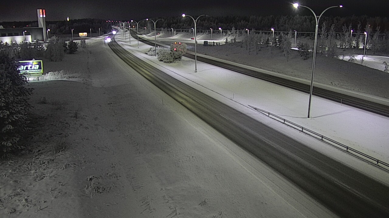 Weather Camera Image Väg 4 Kempele, Zatelliitti, Oulu, Pohjois-Pohjanmaa