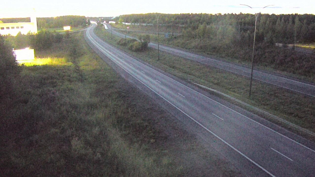 Kelikamerat Kuva Tie 4 Kempele, Zatelliitti, Oulu, Pohjois-Pohjanmaa