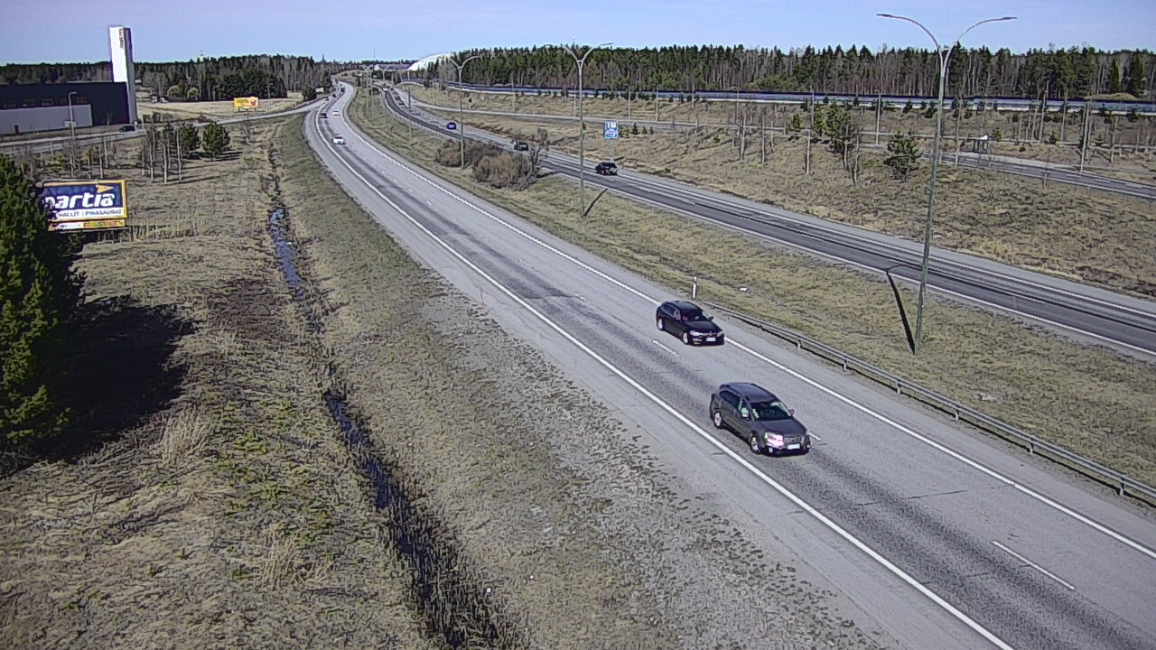 Weather Camera Image Väg 4 Kempele, Zatelliitti, Oulu, Pohjois-Pohjanmaa