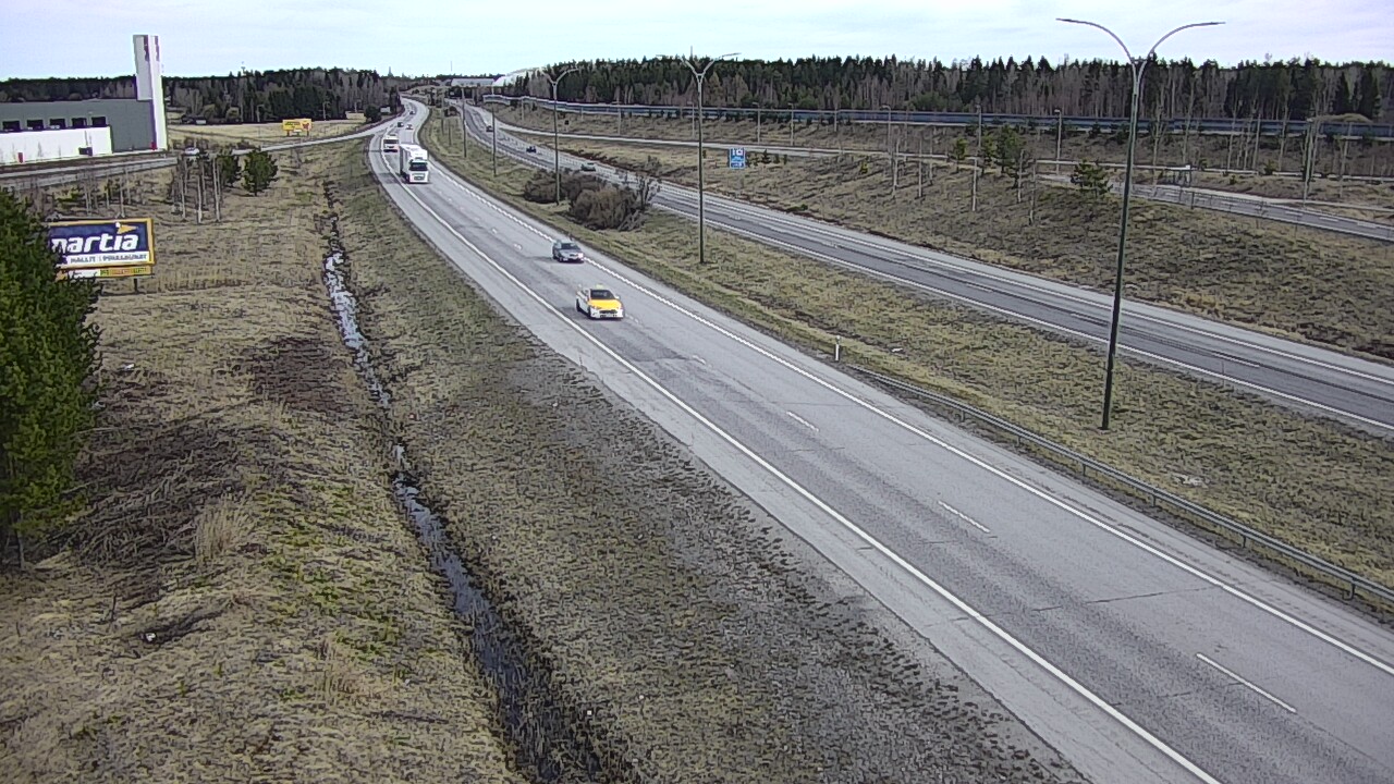 Weather Camera Image Väg 4 Kempele, Zatelliitti, Oulu, Pohjois-Pohjanmaa