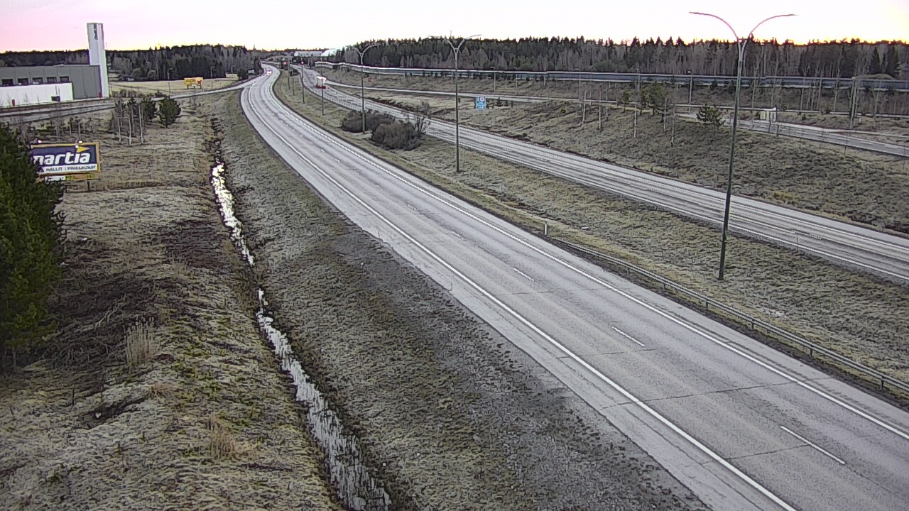 Weather Camera Image Väg 4 Kempele, Zatelliitti, Oulu, Pohjois-Pohjanmaa