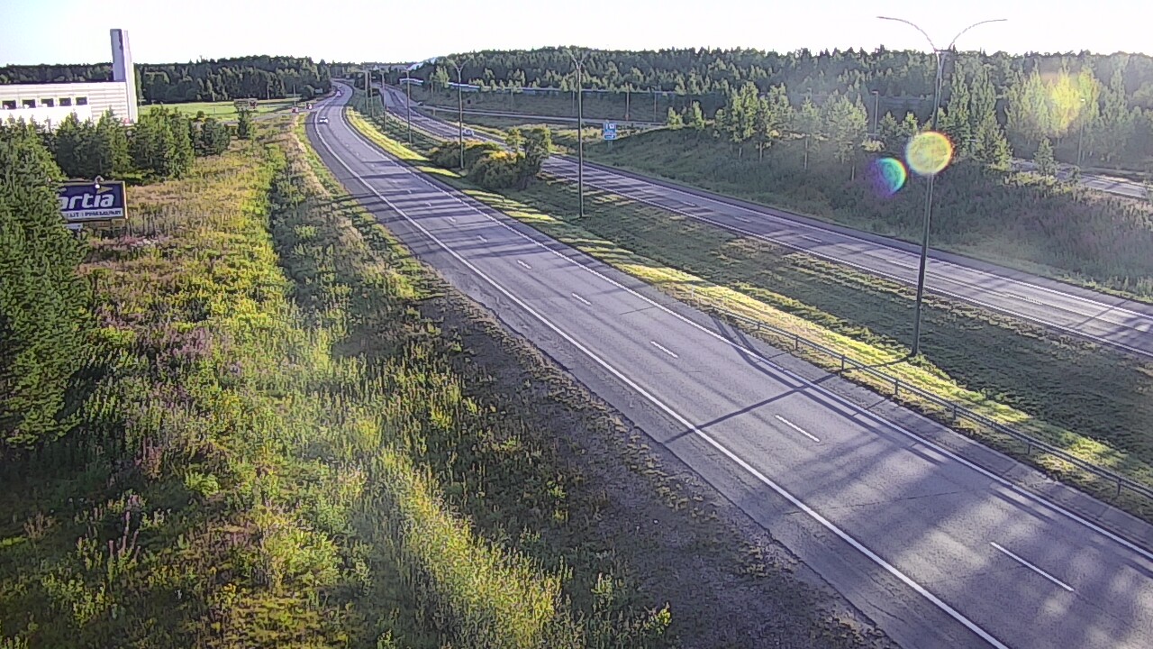 Kelikamerat Kuva Tie 4 Kempele, Zatelliitti, Oulu, Pohjois-Pohjanmaa