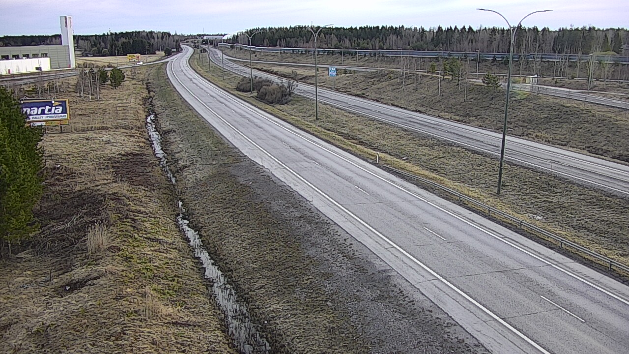 Weather Camera Image Väg 4 Kempele, Zatelliitti, Oulu, Pohjois-Pohjanmaa
