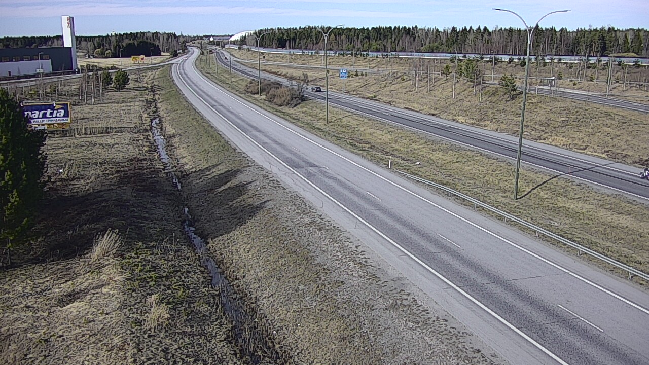 Weather Camera Image Väg 4 Kempele, Zatelliitti, Oulu, Pohjois-Pohjanmaa