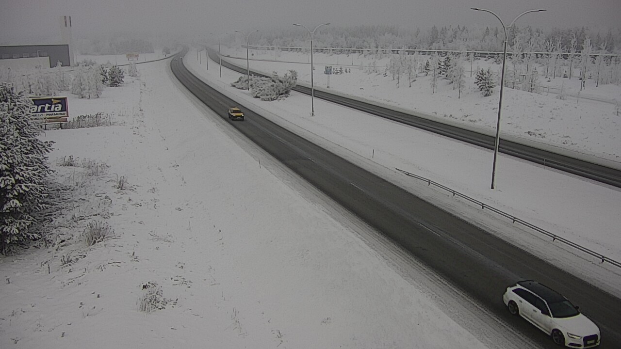 Kelikamerat Kuva Tie 4 Kempele, Zatelliitti, Oulu, Pohjois-Pohjanmaa