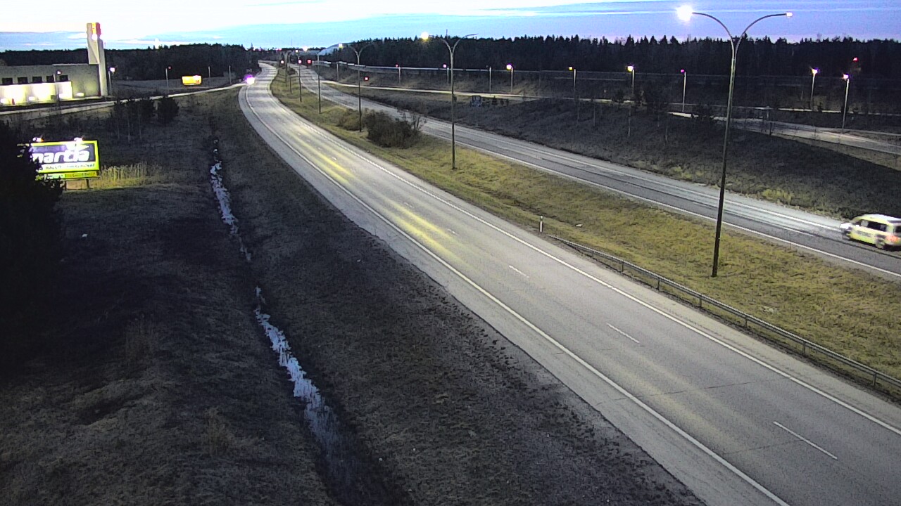 Kelikamerat Kuva Tie 4 Kempele, Zatelliitti, Oulu, Pohjois-Pohjanmaa