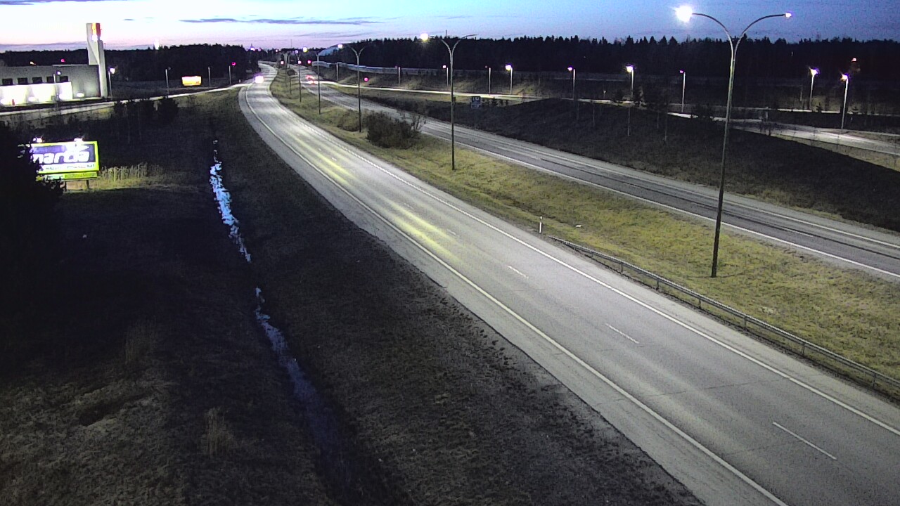 Weather Camera Image Väg 4 Kempele, Zatelliitti, Oulu, Pohjois-Pohjanmaa