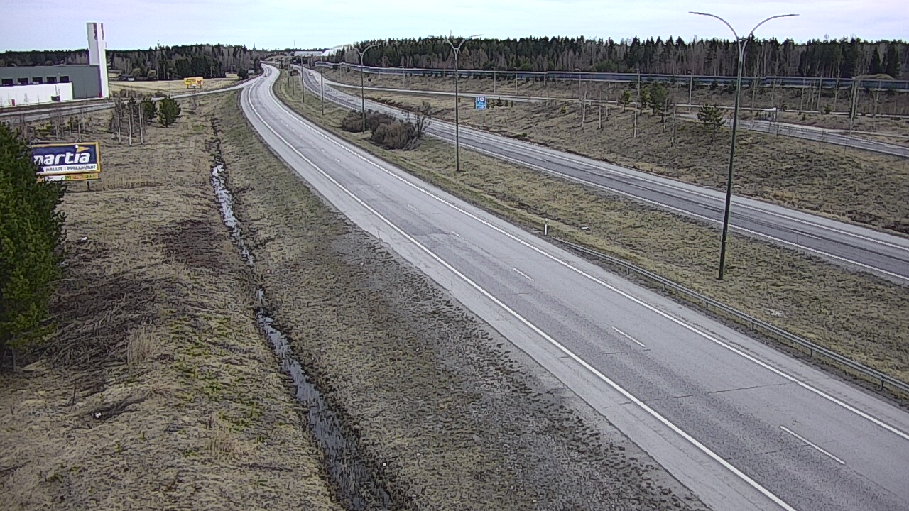 Weather Camera Image Väg 4 Kempele, Zatelliitti, Oulu, Pohjois-Pohjanmaa