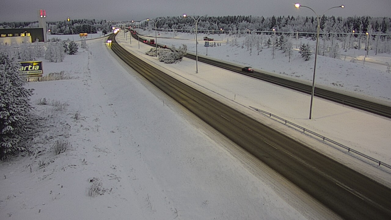 Kelikamerat Kuva Tie 4 Kempele, Zatelliitti, Oulu, Pohjois-Pohjanmaa
