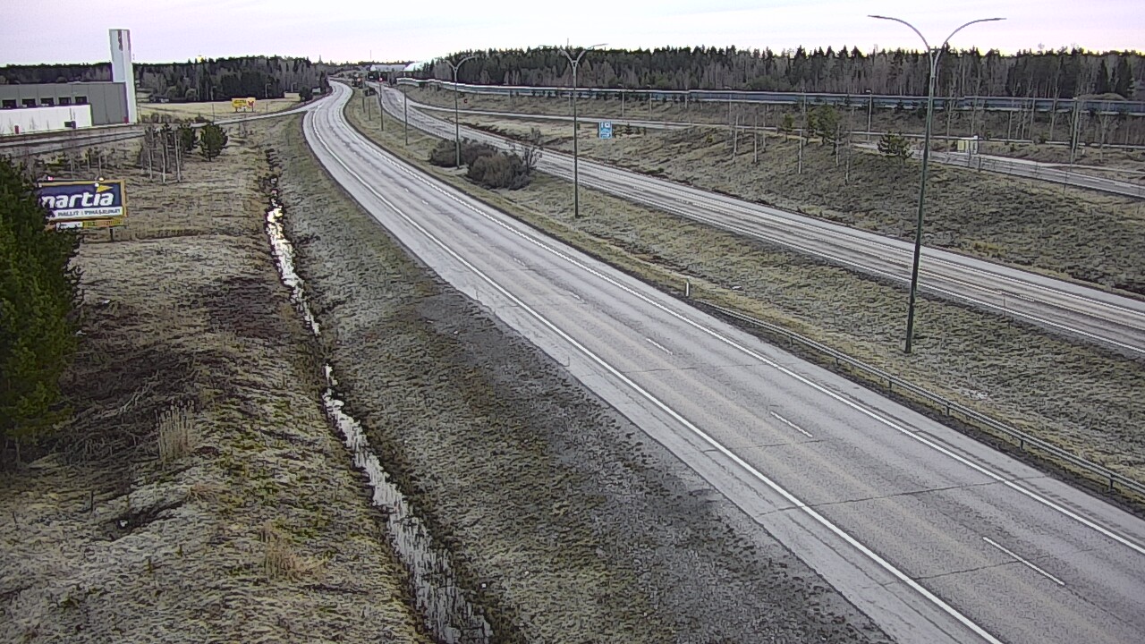Weather Camera Image Väg 4 Kempele, Zatelliitti, Oulu, Pohjois-Pohjanmaa