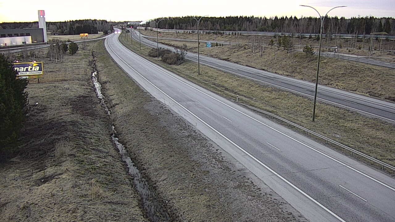 Weather Camera Image Väg 4 Kempele, Zatelliitti, Oulu, Pohjois-Pohjanmaa