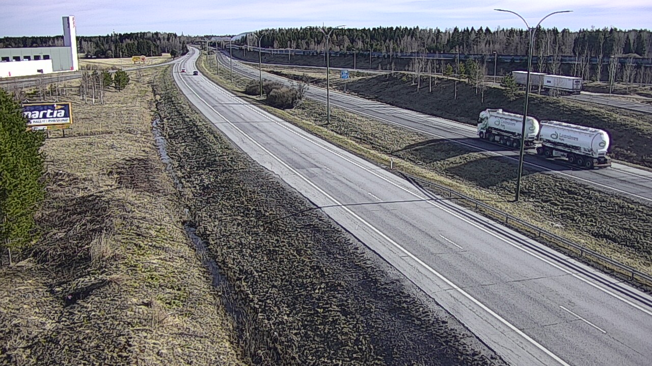 Weather Camera Image Väg 4 Kempele, Zatelliitti, Oulu, Pohjois-Pohjanmaa