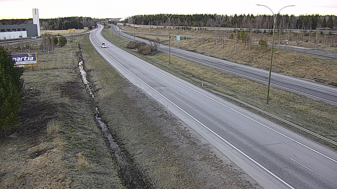 Weather Camera Image Väg 4 Kempele, Zatelliitti, Oulu, Pohjois-Pohjanmaa