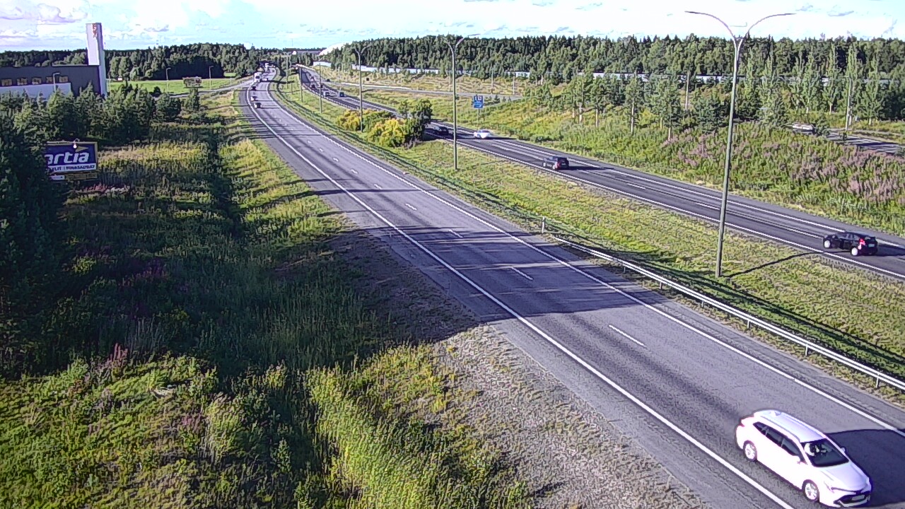 Kelikamerat Kuva Tie 4 Kempele, Zatelliitti, Oulu, Pohjois-Pohjanmaa