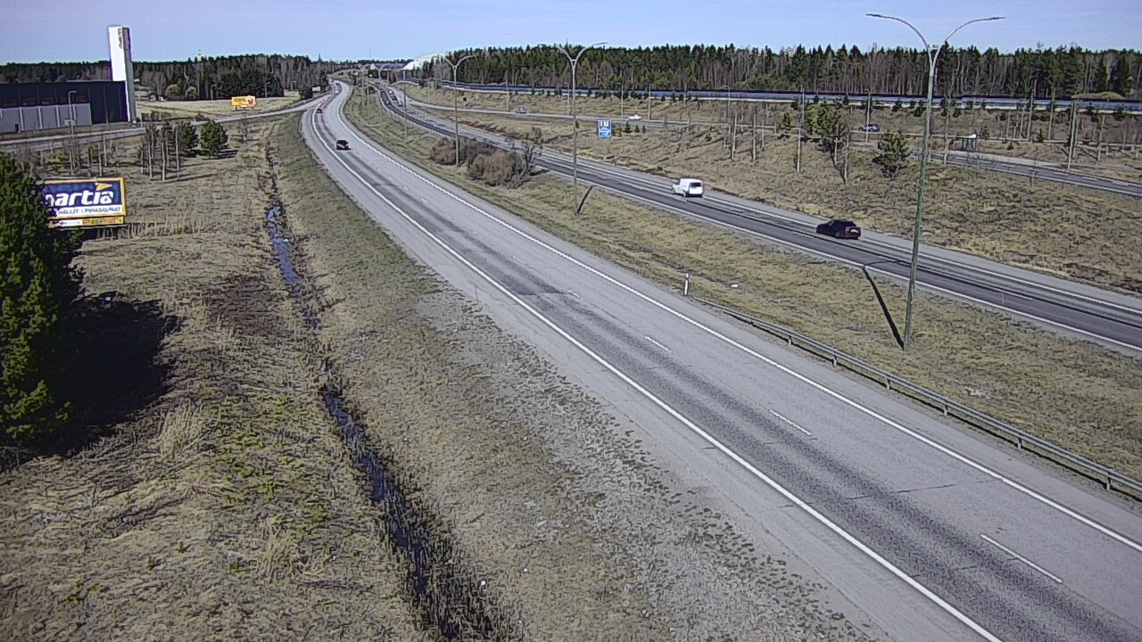 Weather Camera Image Väg 4 Kempele, Zatelliitti, Oulu, Pohjois-Pohjanmaa