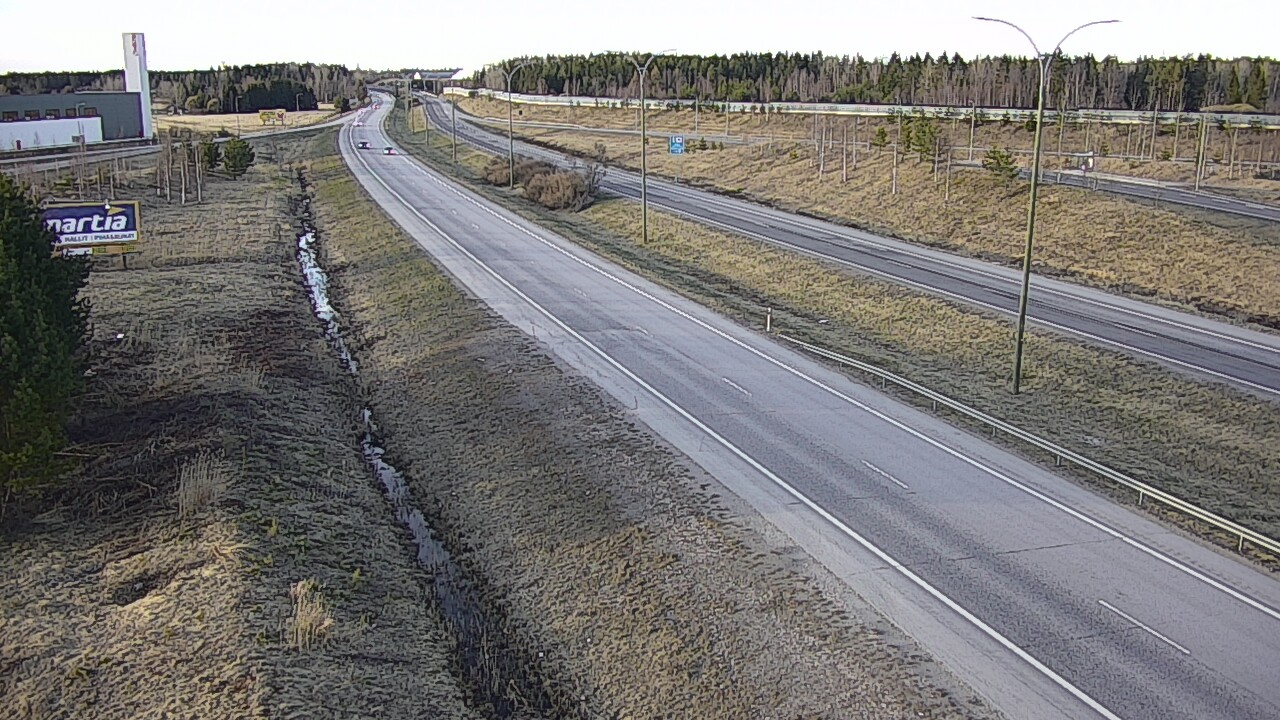 Weather Camera Image Väg 4 Kempele, Zatelliitti, Oulu, Pohjois-Pohjanmaa