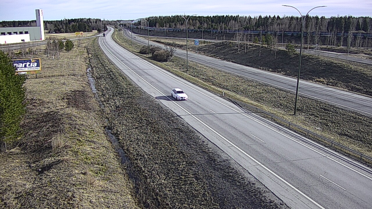 Weather Camera Image Väg 4 Kempele, Zatelliitti, Oulu, Pohjois-Pohjanmaa
