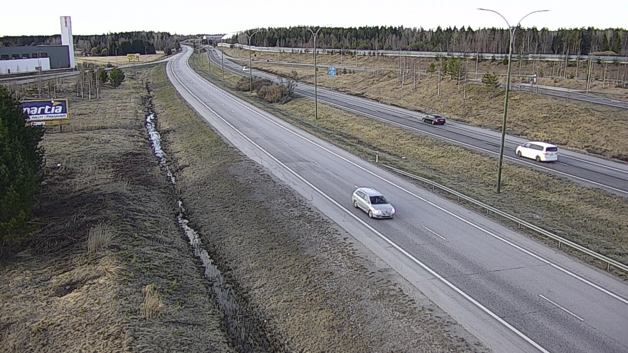 Weather Camera Image Väg 4 Kempele, Zatelliitti, Oulu, Pohjois-Pohjanmaa