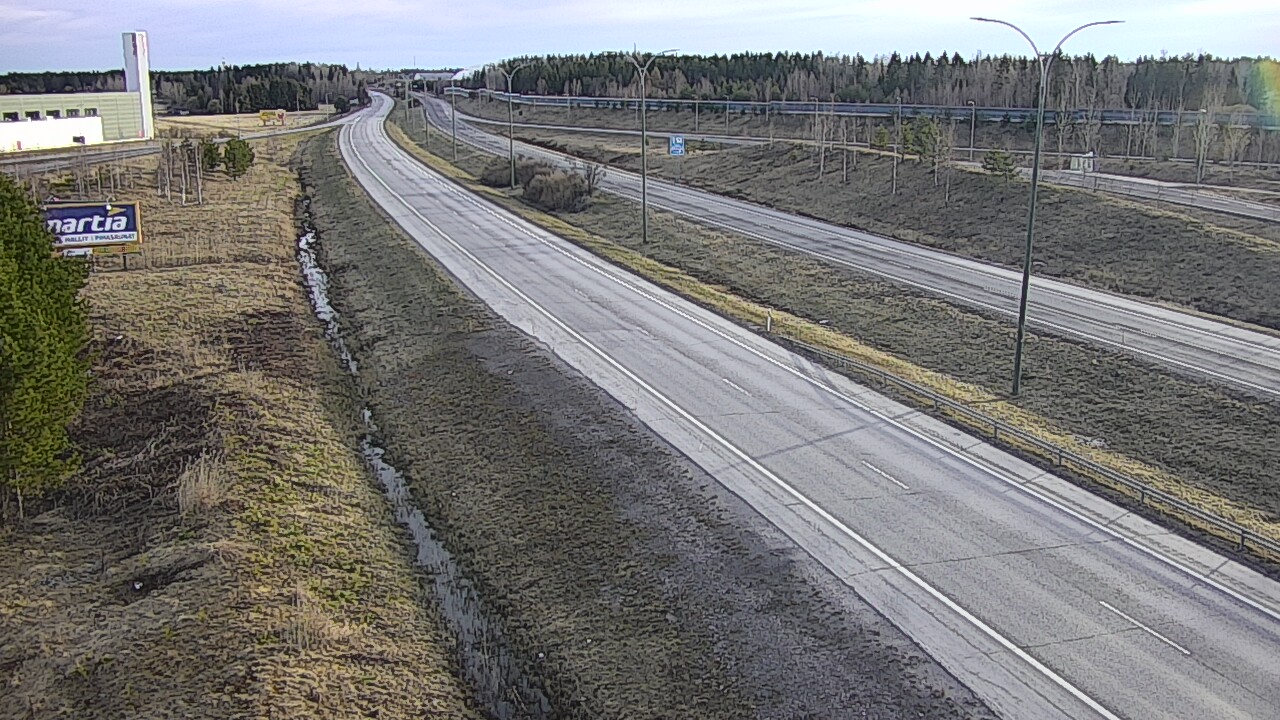 Weather Camera Image Väg 4 Kempele, Zatelliitti, Oulu, Pohjois-Pohjanmaa