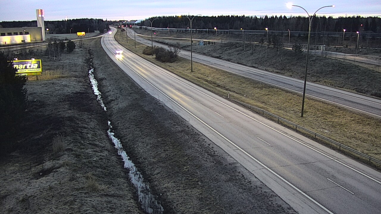 Weather Camera Image Väg 4 Kempele, Zatelliitti, Oulu, Pohjois-Pohjanmaa